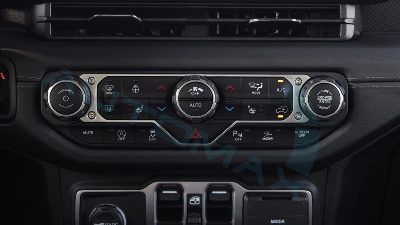 جيب رانجلر UNLIMITED RUBICON XTREME 2.0L TURBO 2025 GCC 0Km With 5 Years or 200K Km Warranty