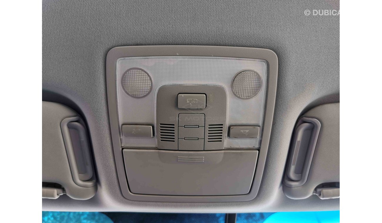 كيا سبورتيج 2.4L, 18" Rims, DRL LED Headlights, Parking Sensor On/Off, Fabric Seats, Bluetooth, USB (LOT # 758)