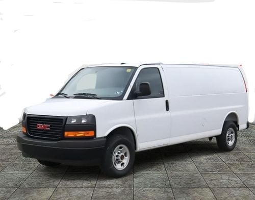 GMC Savana GMC savana VAN GCC