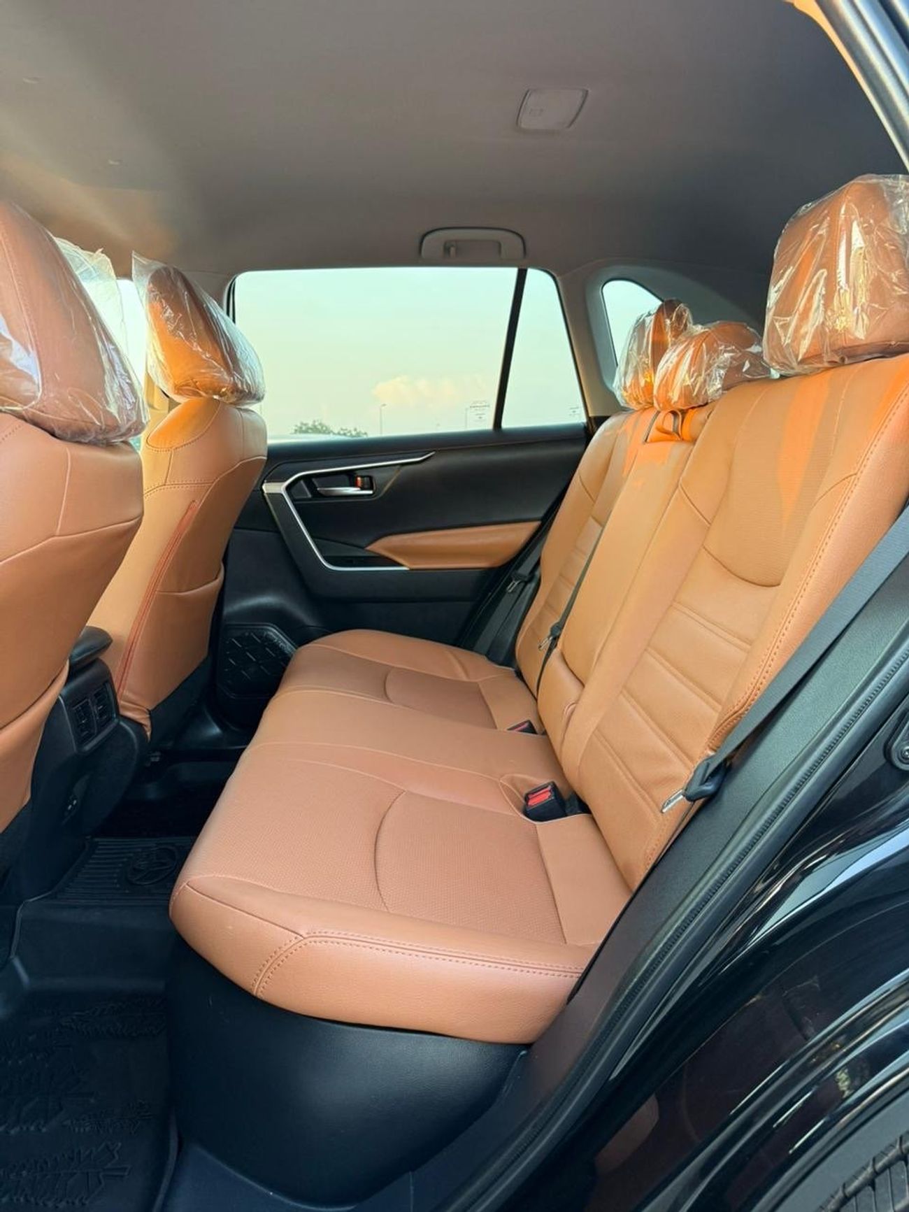 تويوتا راف ٤ RAV4 Woodland Edition 4x4