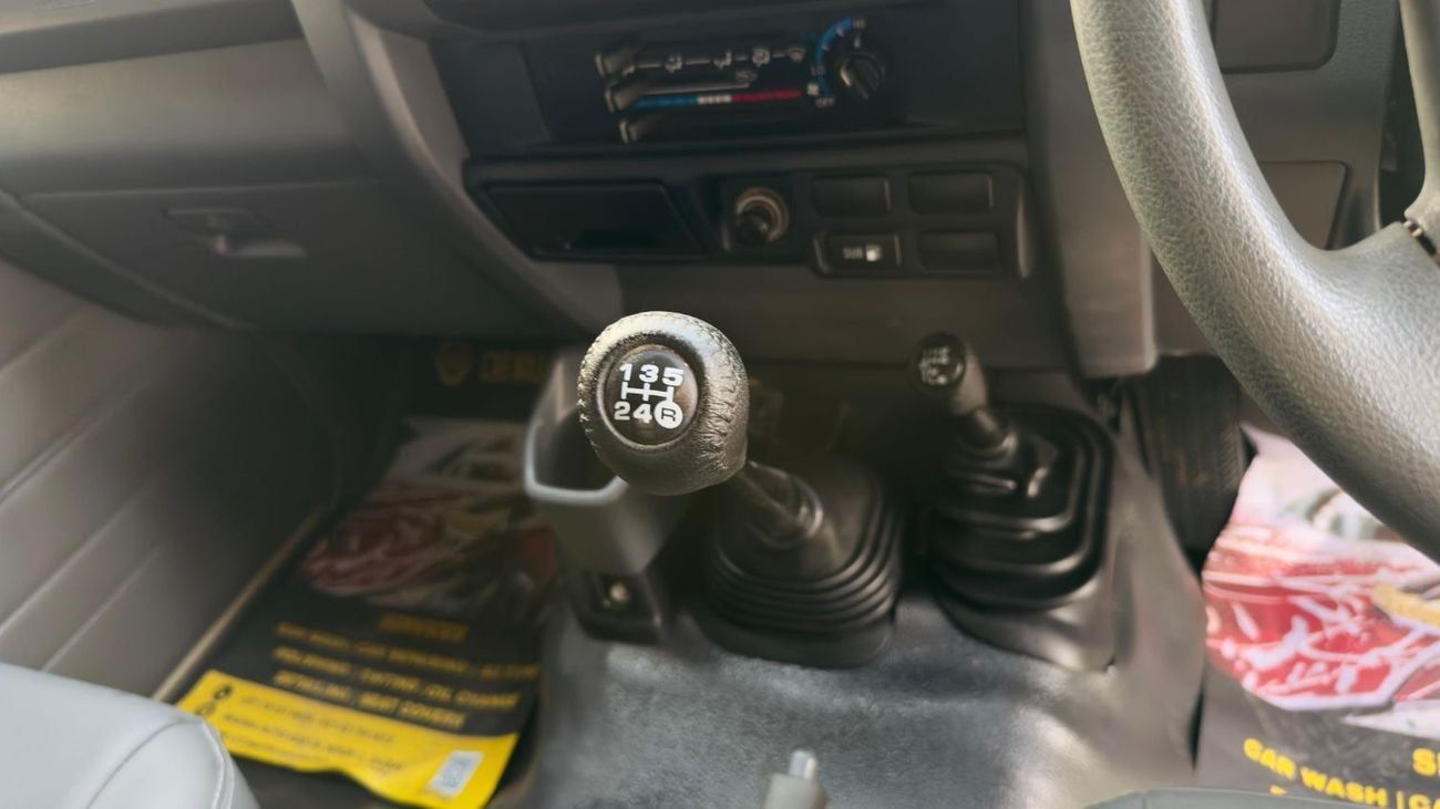 Toyota Land Cruiser Pick Up Single Cab | 4.5L Diesel Manual | RHD | ARB Bull Bar, Snorkel & Roof Basket | 4WD