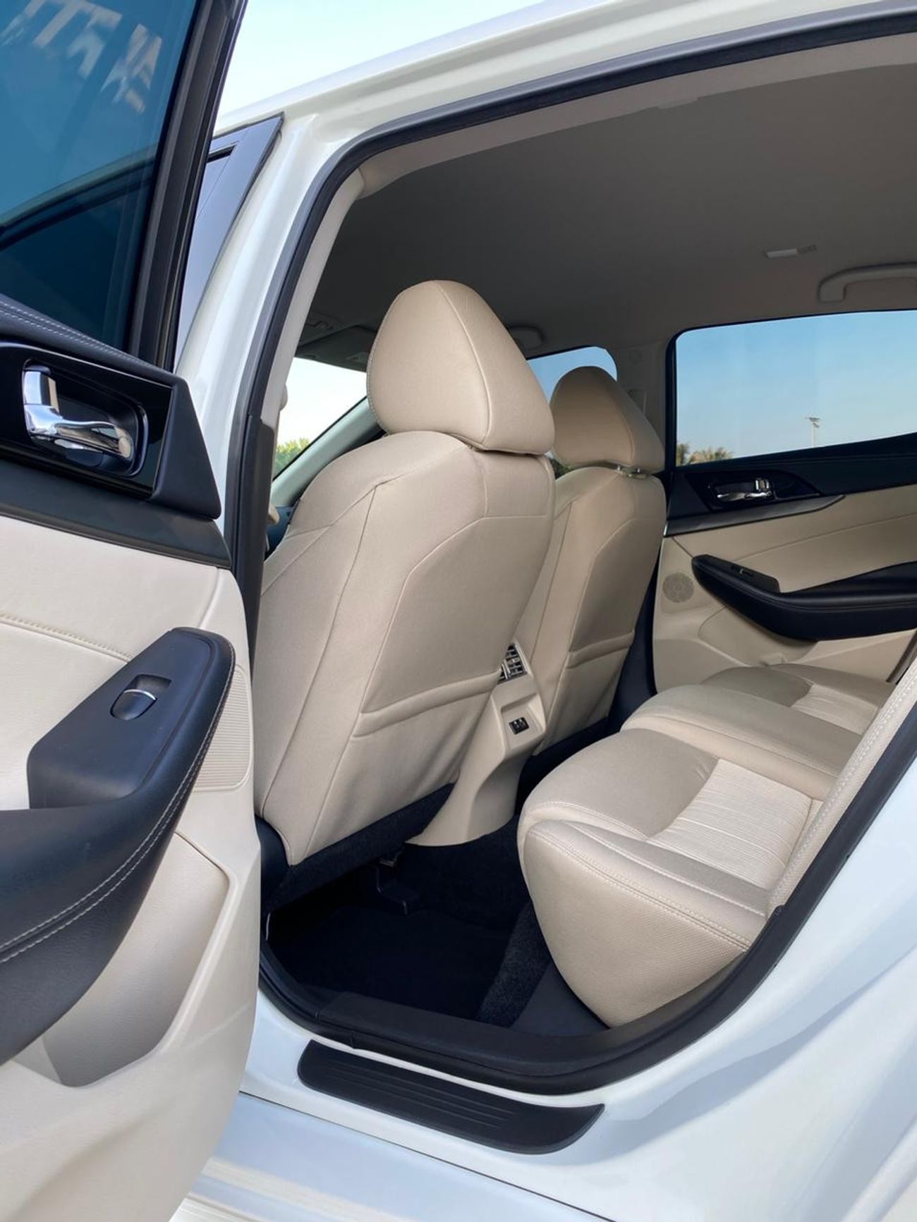 Nissan Maxima Nissan maxima GCC 2020 perfect condition original paint