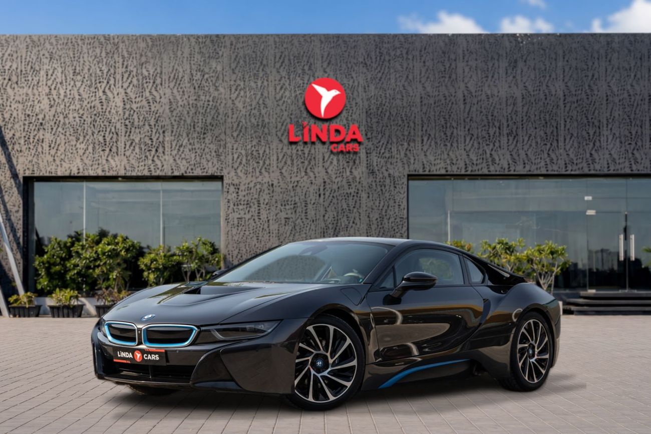 BMW i8 STD BMW i8 eDrive 2016 GCC