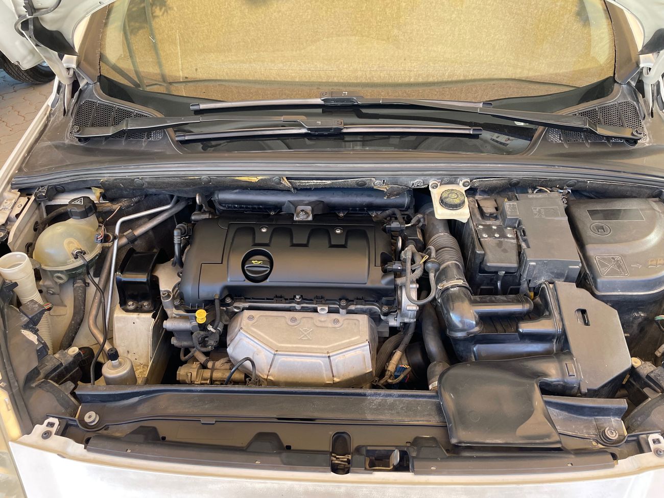 بيجو 308 Basic 1.6L