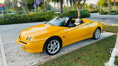 Alfa Romeo Spider 2.0
