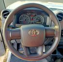 Toyota Land Cruiser Pick Up Toyota land Cruiser pick up S.C Diesel 4.2L 6V M/T 4*4 basic white color 2025 With No Restricti