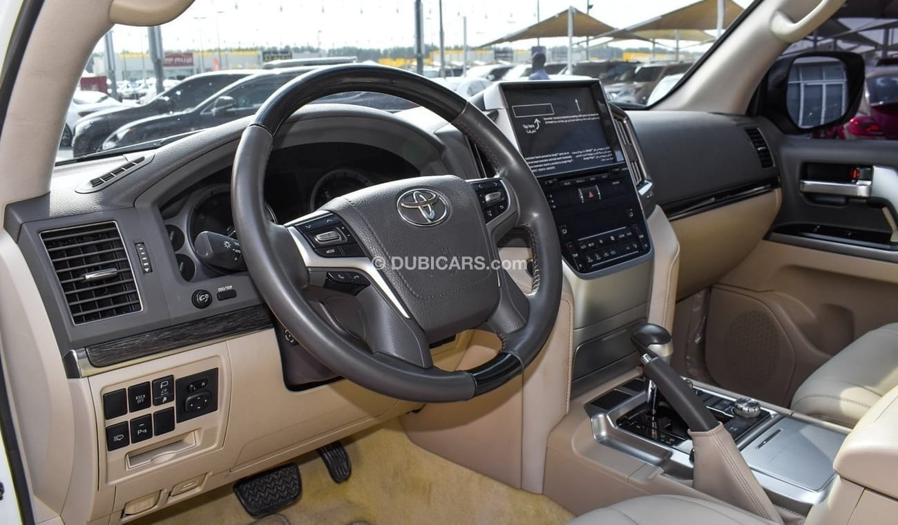 Toyota Land Cruiser VX.R