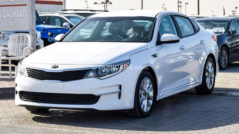 Used Kia Optima 2017 for sale in Sharjah 308099