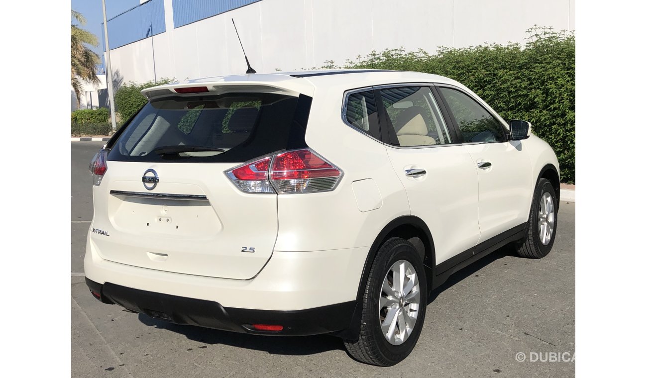 Nissan X-Trail SE