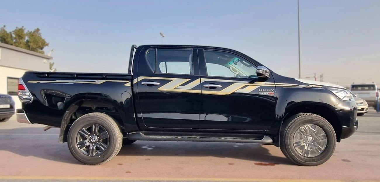 Toyota Hilux TOYOTA HILUX 2.4L DIESEL GLX 4X4 FULL OPTION MY 2025