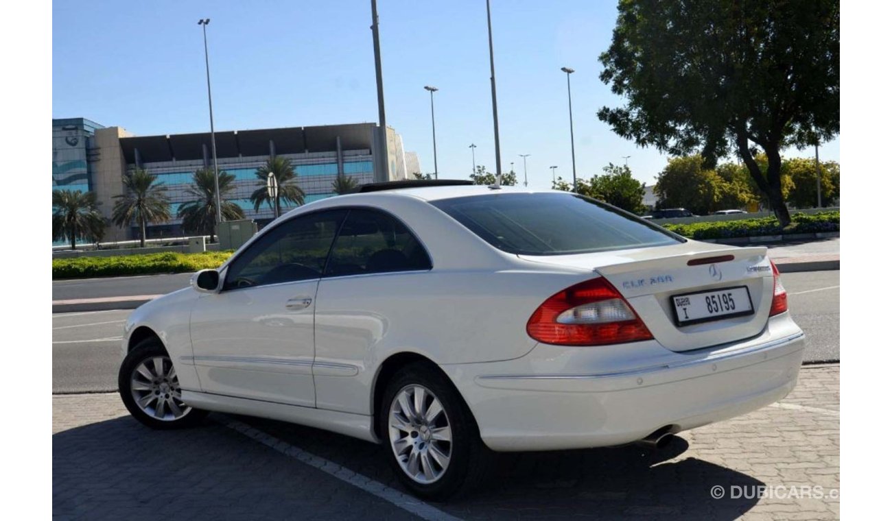 مرسيدس بنز CLK 200 Full Option in Perfect Condition