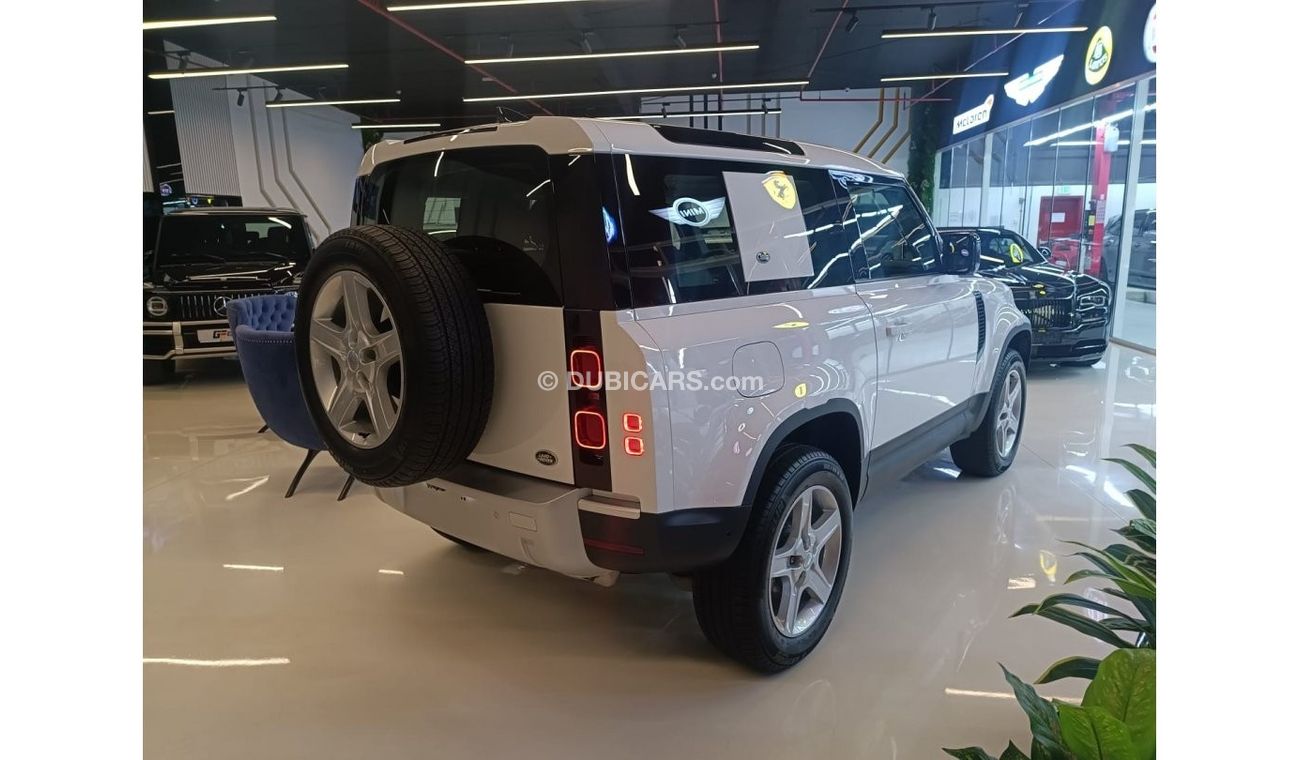 Land Rover Defender DEFENDER P300/ V4/ 5 YEARS GERMAN EXOERTS WARRANTY AND SERVICE