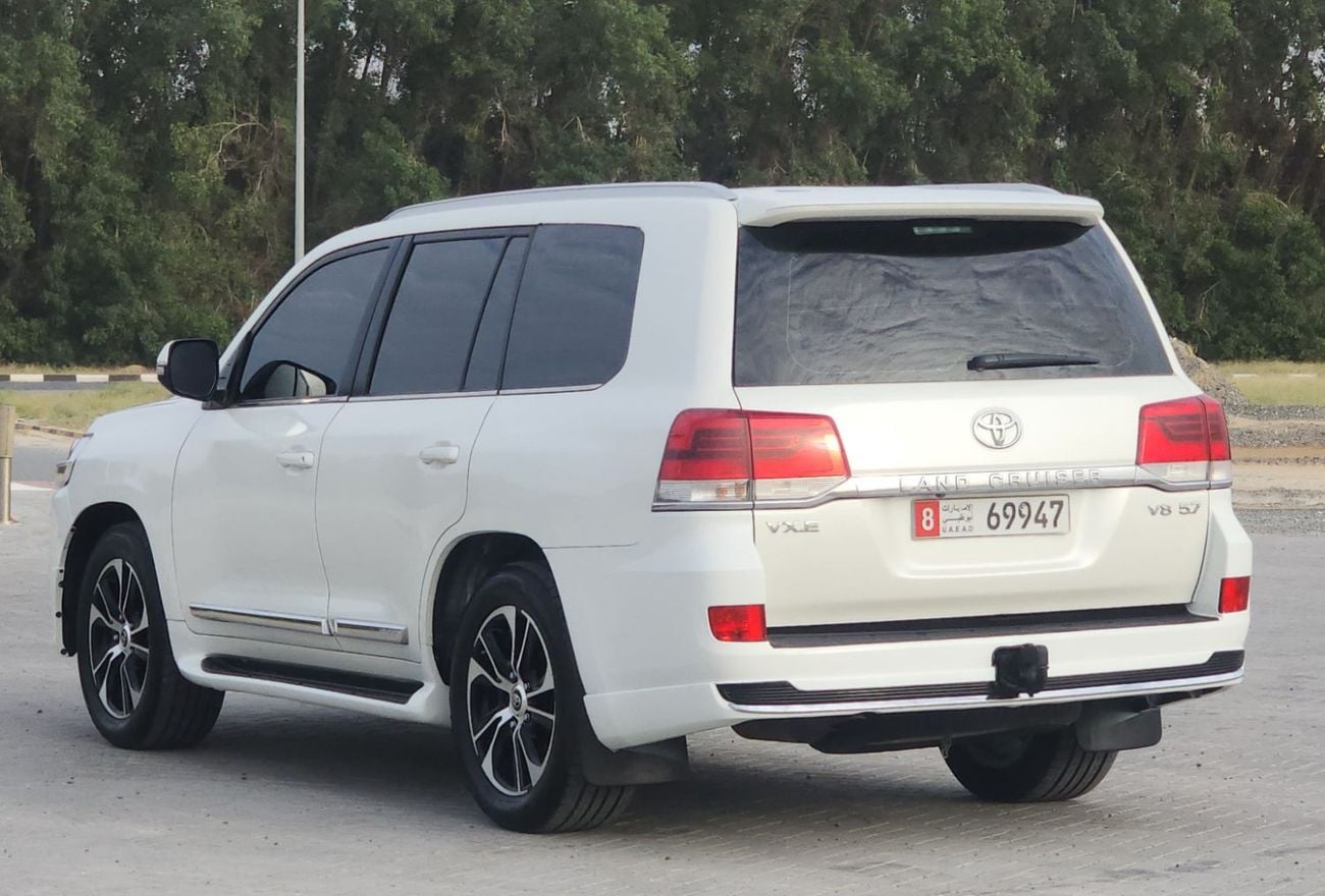 Toyota Land Cruiser VX.R V8