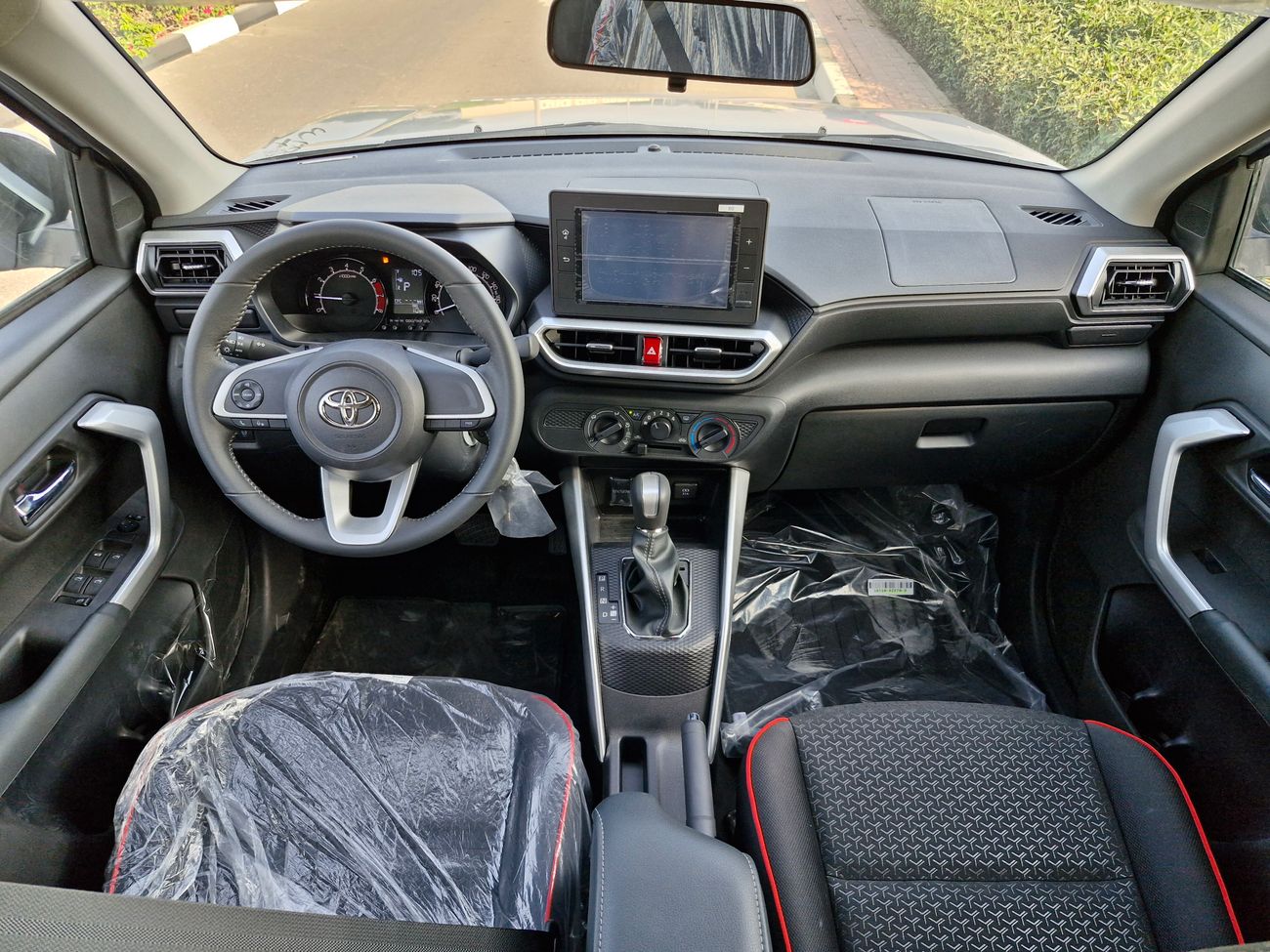 Toyota Raize 2024 Turbo 1.0L 3-Cyl Petrol FWD Automatic 0Km