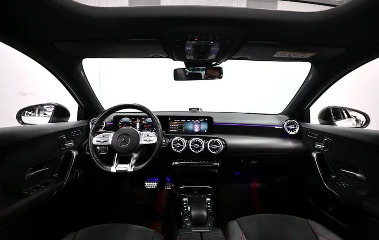 مرسيدس بنز A 35 AMG Premium 2.0L