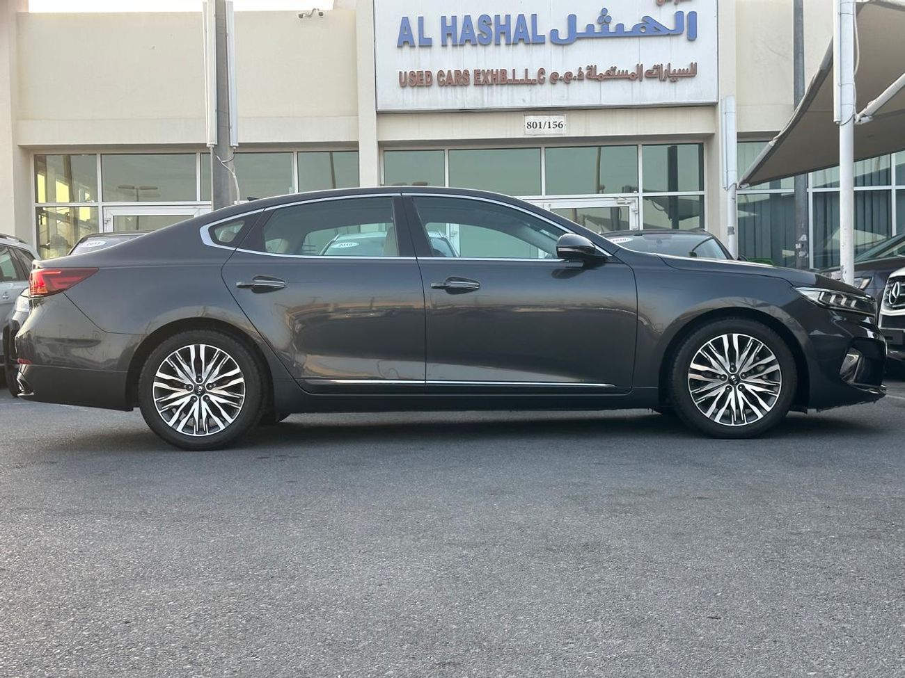 Kia Cadenza Kia Cadenza_Gcc_2021_Excellent_Condition _Full option