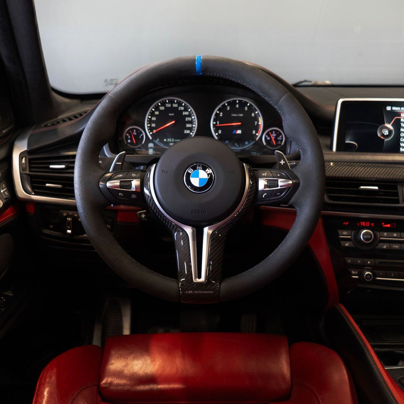 بي أم دبليو X5 M Std 4.4L AED 4,856 pm • 0% Downpayment • BMW X5M • 1 Year Warranty