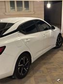 Nissan Sentra Sentra SV 1/2