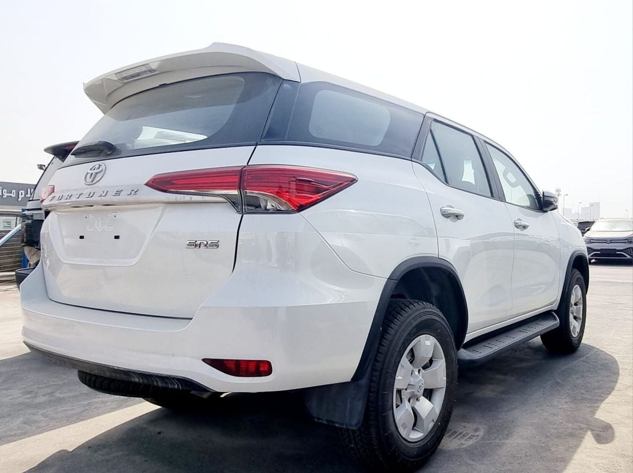 تويوتا فورتونر TOYOTA FORTUNER 2.7L 4x4 PETROL MY 2025