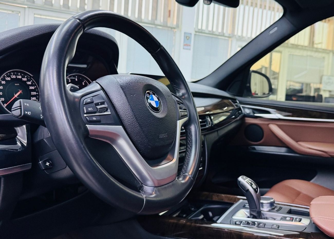 BMW X5 GCC .. FSH .. Original paint .. Perfect Condirion