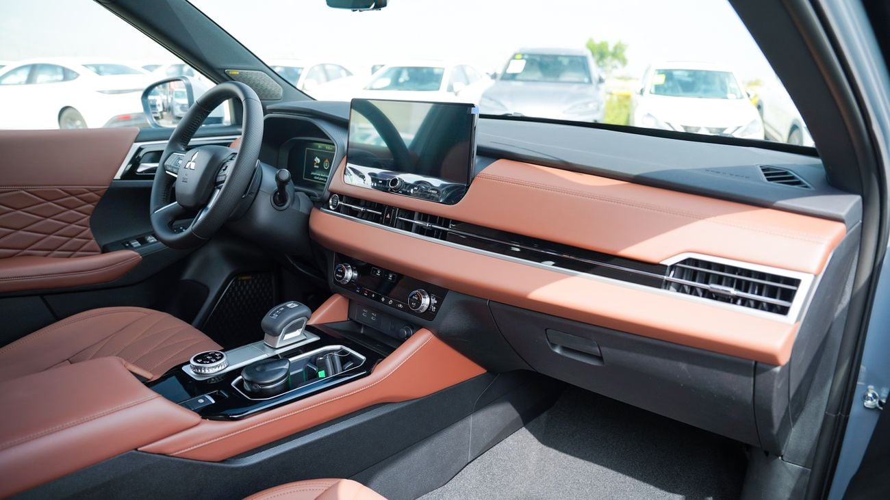 ميتسوبيشي آوتلاندر