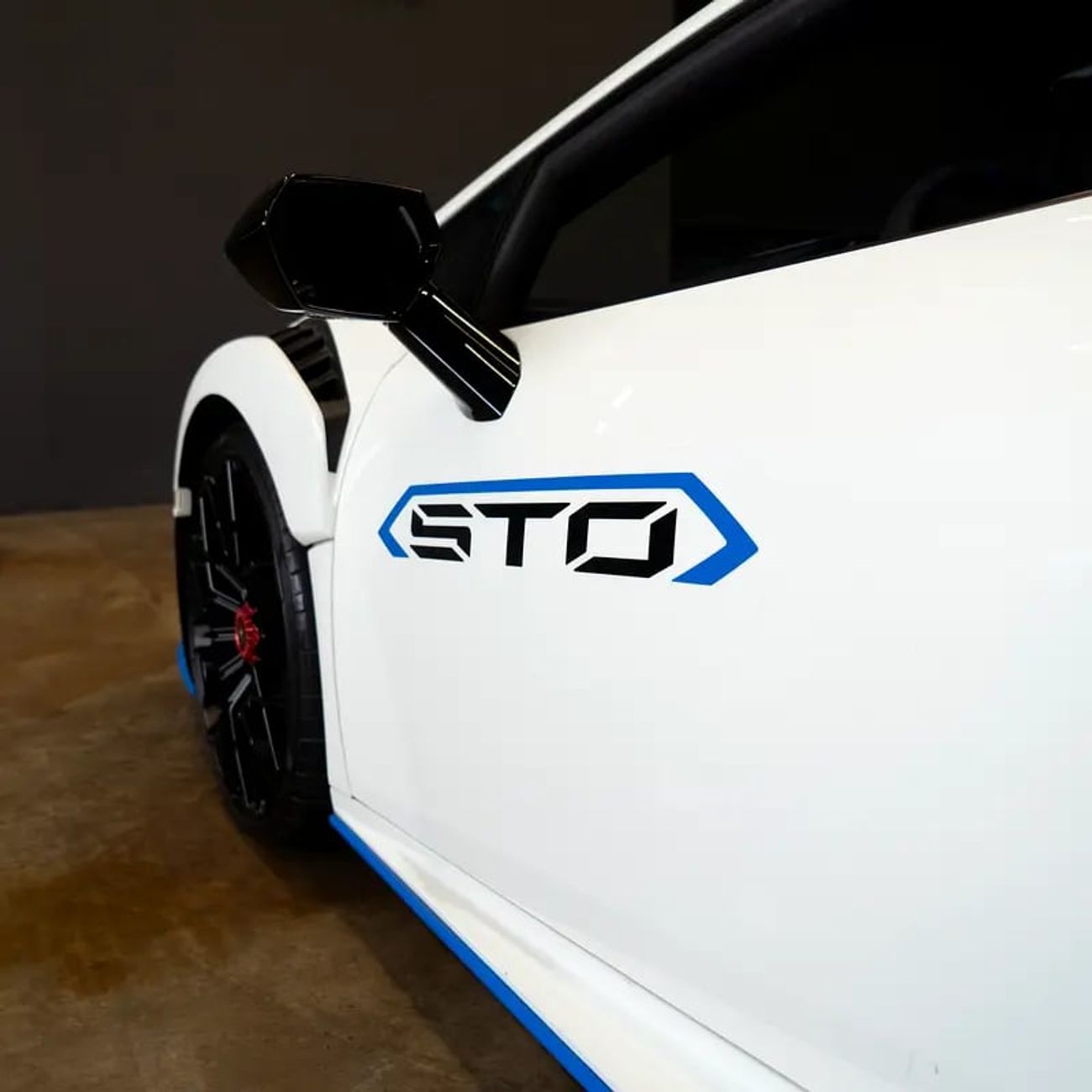 لامبورغيني هوراكان STO