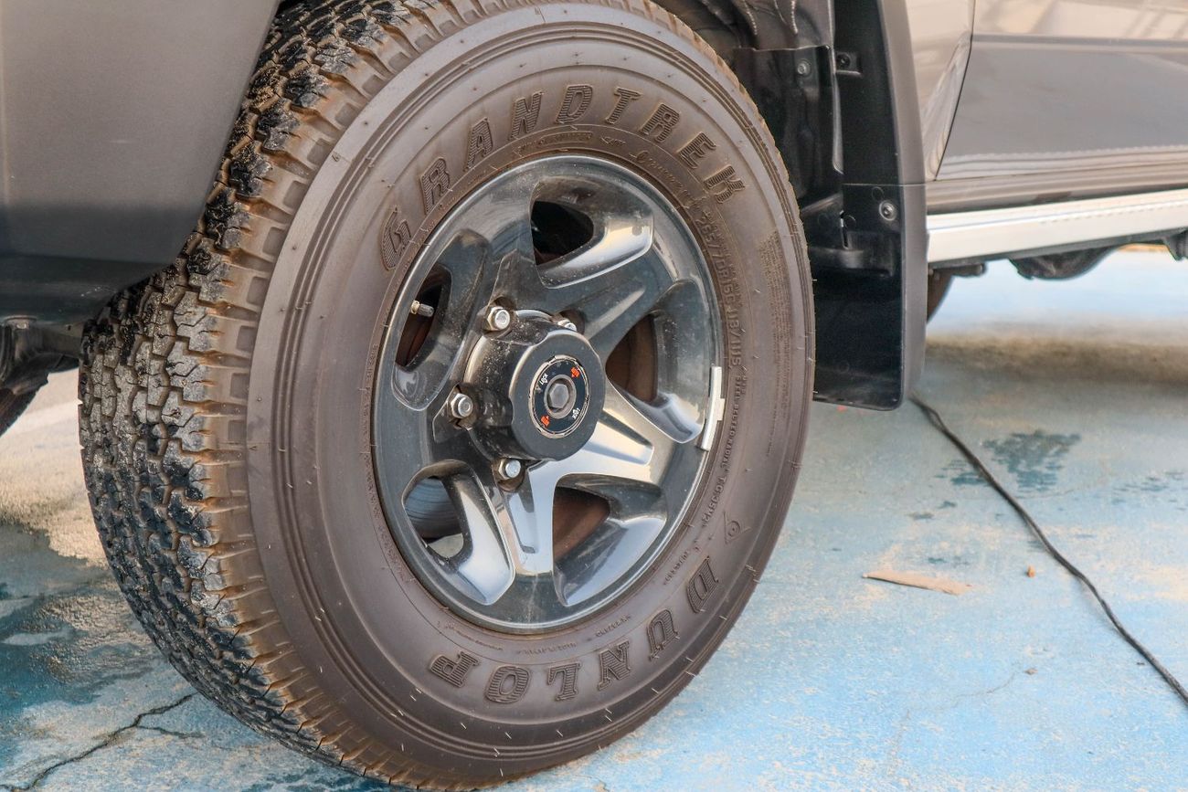 Toyota Land Cruiser 70 toyota land cruiser hardtop 4.0L 2024 model