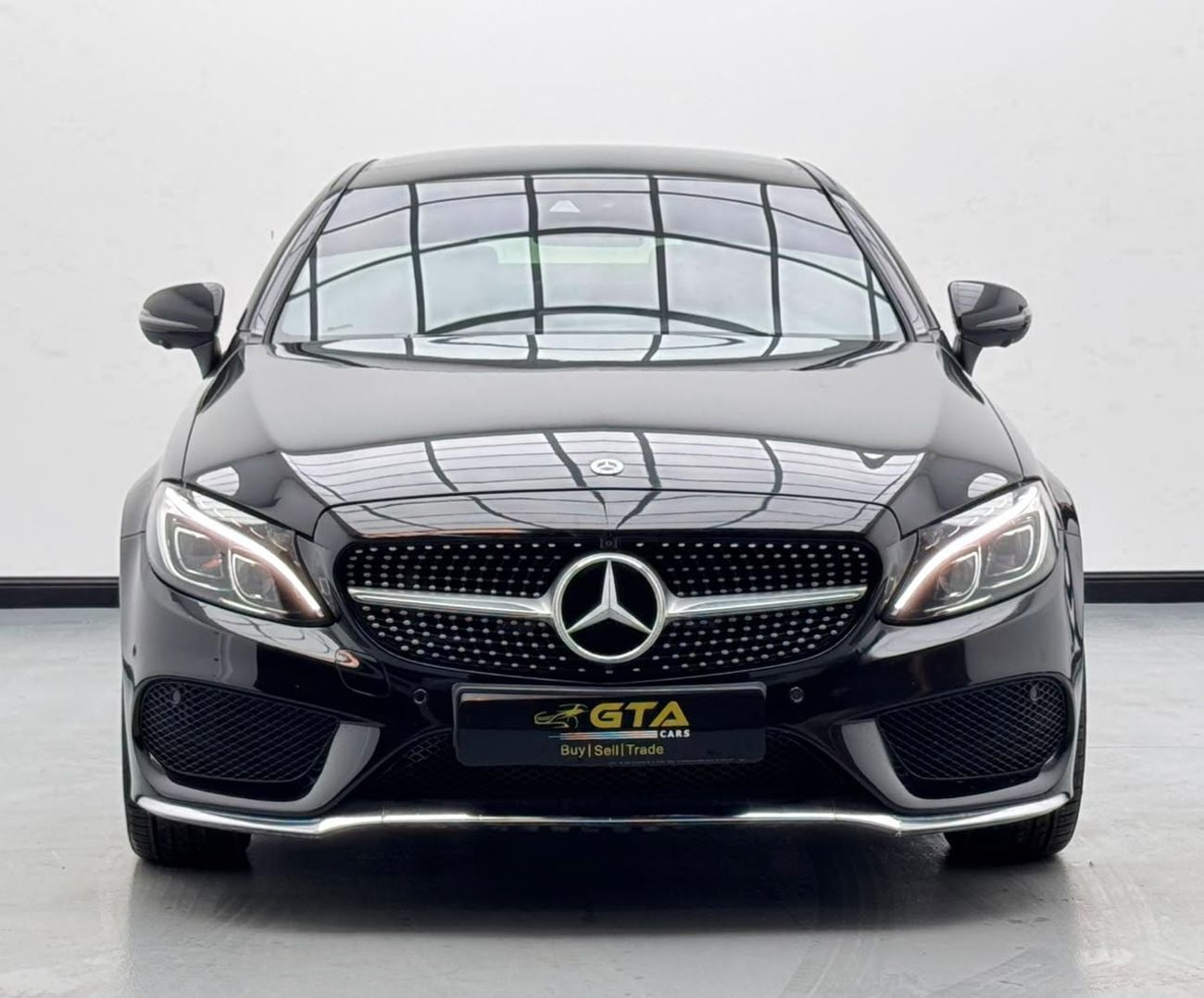 Mercedes Benz C300 STD 2017 Mercedes-Benz C300 Coupe, Mercedes Service History, Excellent Condition, GCC