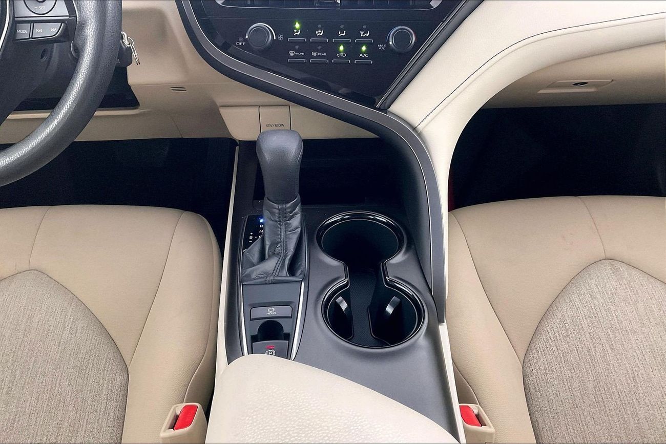 Toyota Camry S | National Day Celebration | Guaranteed Warranty | 0 Down Payment