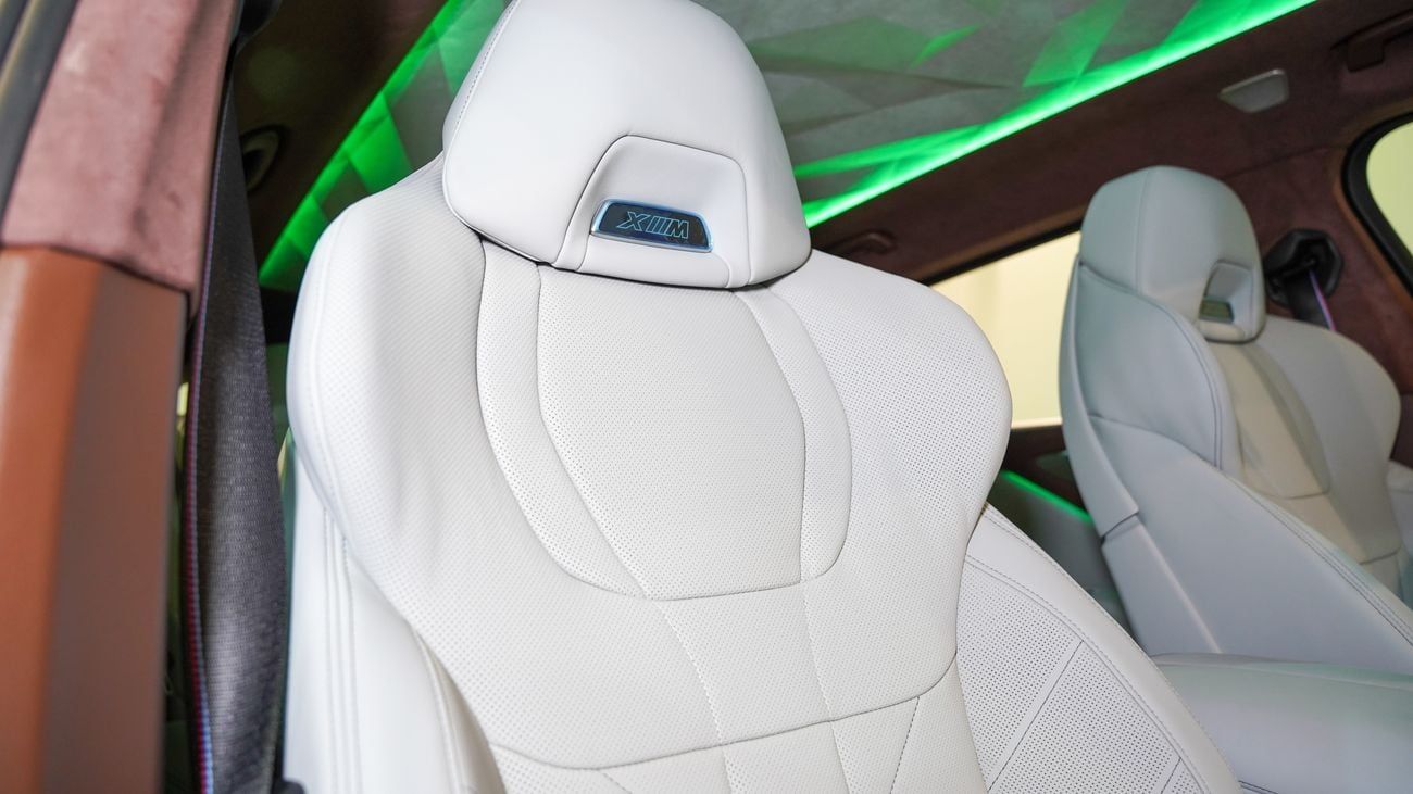 بي أم دبليو XM