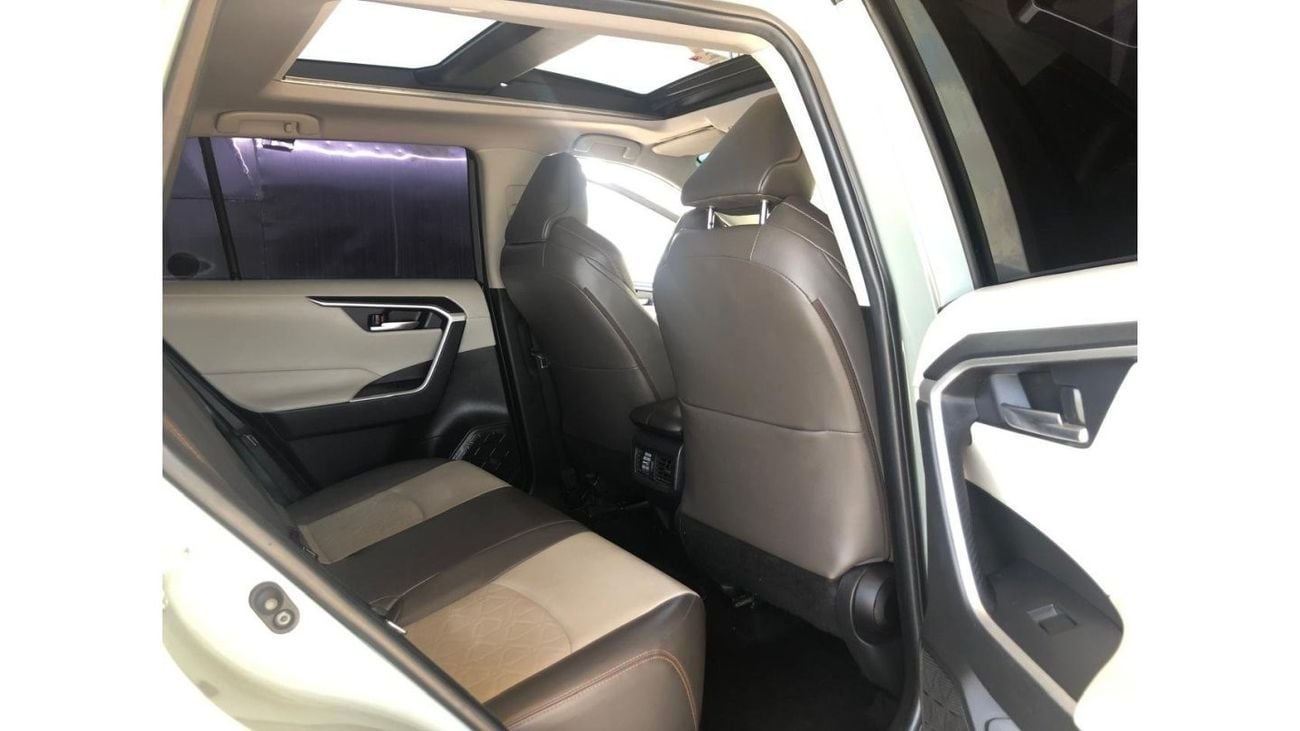 Toyota RAV4 TOYOTA RAV4 2020 ADVENTURE GCC SPECS,FULL TOP OPTION NO. 1