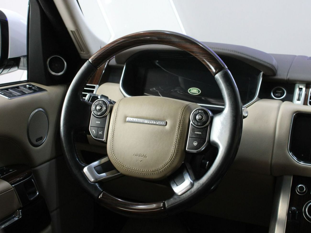 لاند روفر رينج روفر RANGE ROVER VOGUE HSE | GCC