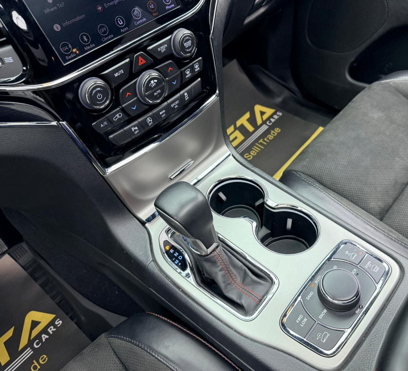 جيب جراند شيروكي TRAILHAWK 2019 Jeep Grand Cherokee Trailhawk, 2026 Jeep Warranty, Full Jeep Service History, GCC