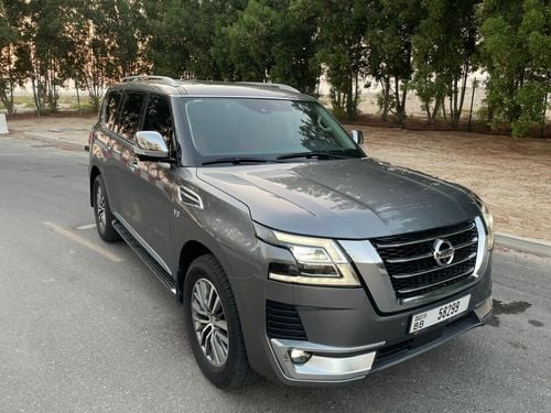 نيسان باترول LE Platinum City Chrome PKG 5.6L