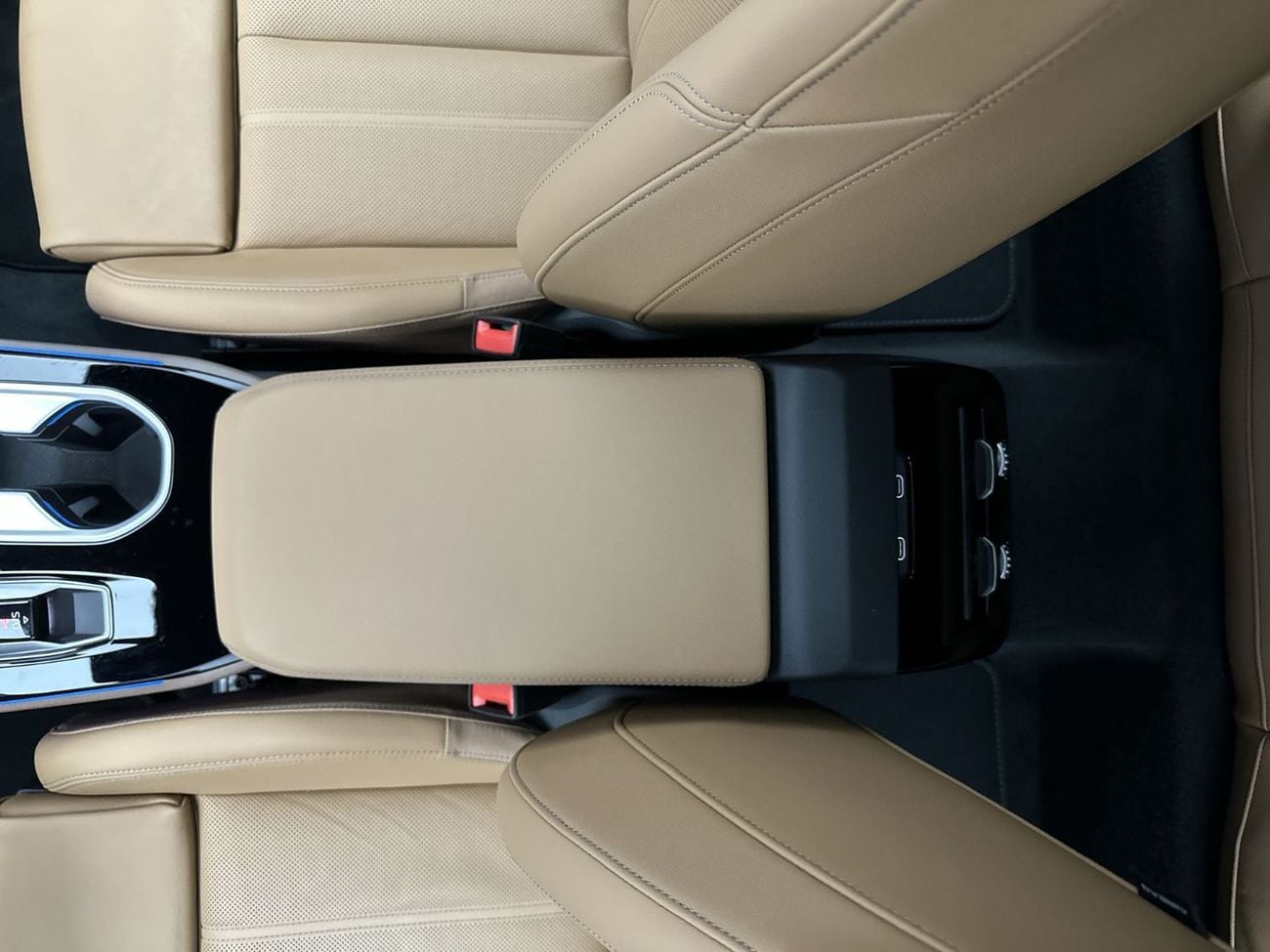 أودي A6 Sedan TFSI 204hp Sline (Ref# 09712)