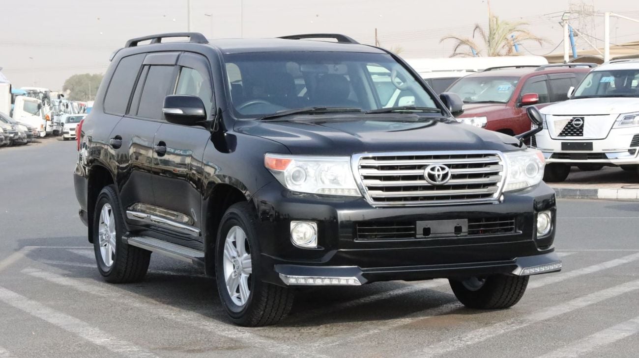 تويوتا لاند كروزر Toyota Landcruiser 2014 Petro engine v8 Japan specs