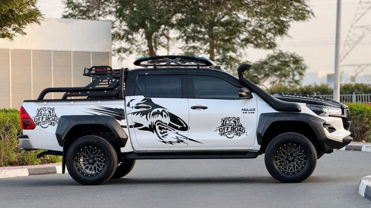 Toyota Hilux 2020 | GR SPORT KIT | DOUBLE CABIN | RHD | 2.8L DIESEL ENGINE | AUTOMATIC TRANSMISSION | 4 X 4 | ROO