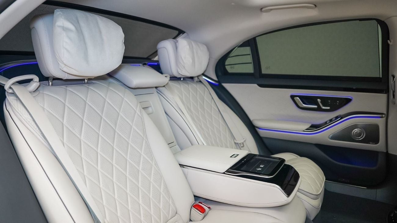 مرسيدس بنز S 500 AMG Line | Special Offer | AED 5,881 PM | Low Kilometer |