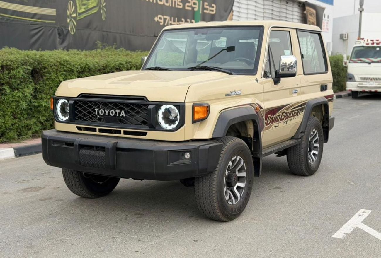 تويوتا لاند كروزر 70 TOYOTA LANDCRUISER LC71 MODEL 2026 4.0 PETROL ENIGINE WITH 6 CYLINDER OMAN SPECS