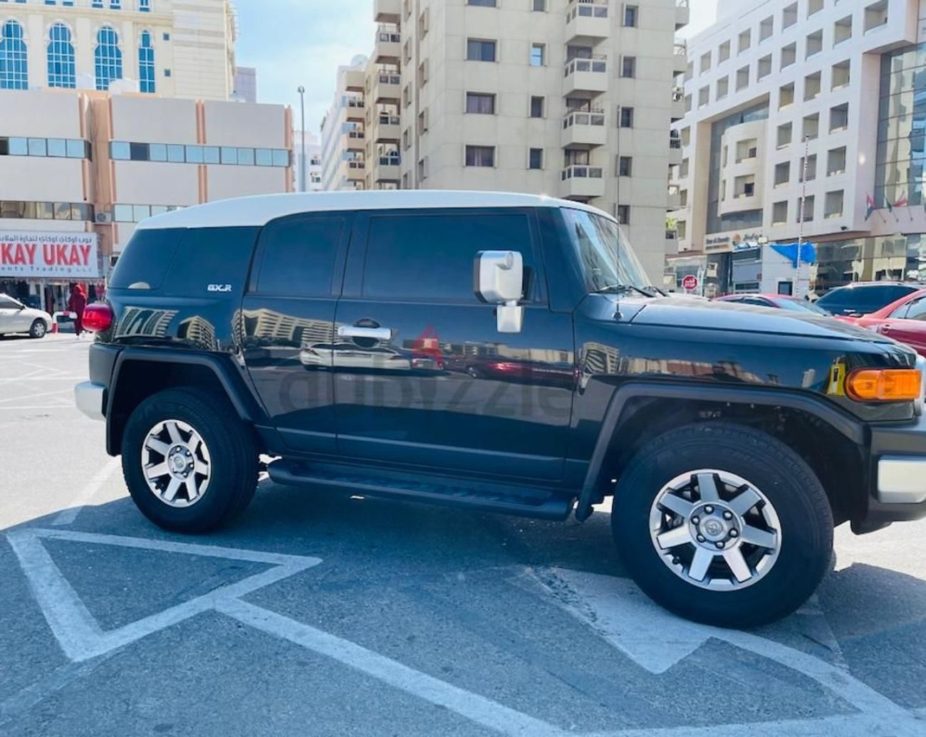 تويوتا إف جي كروزر