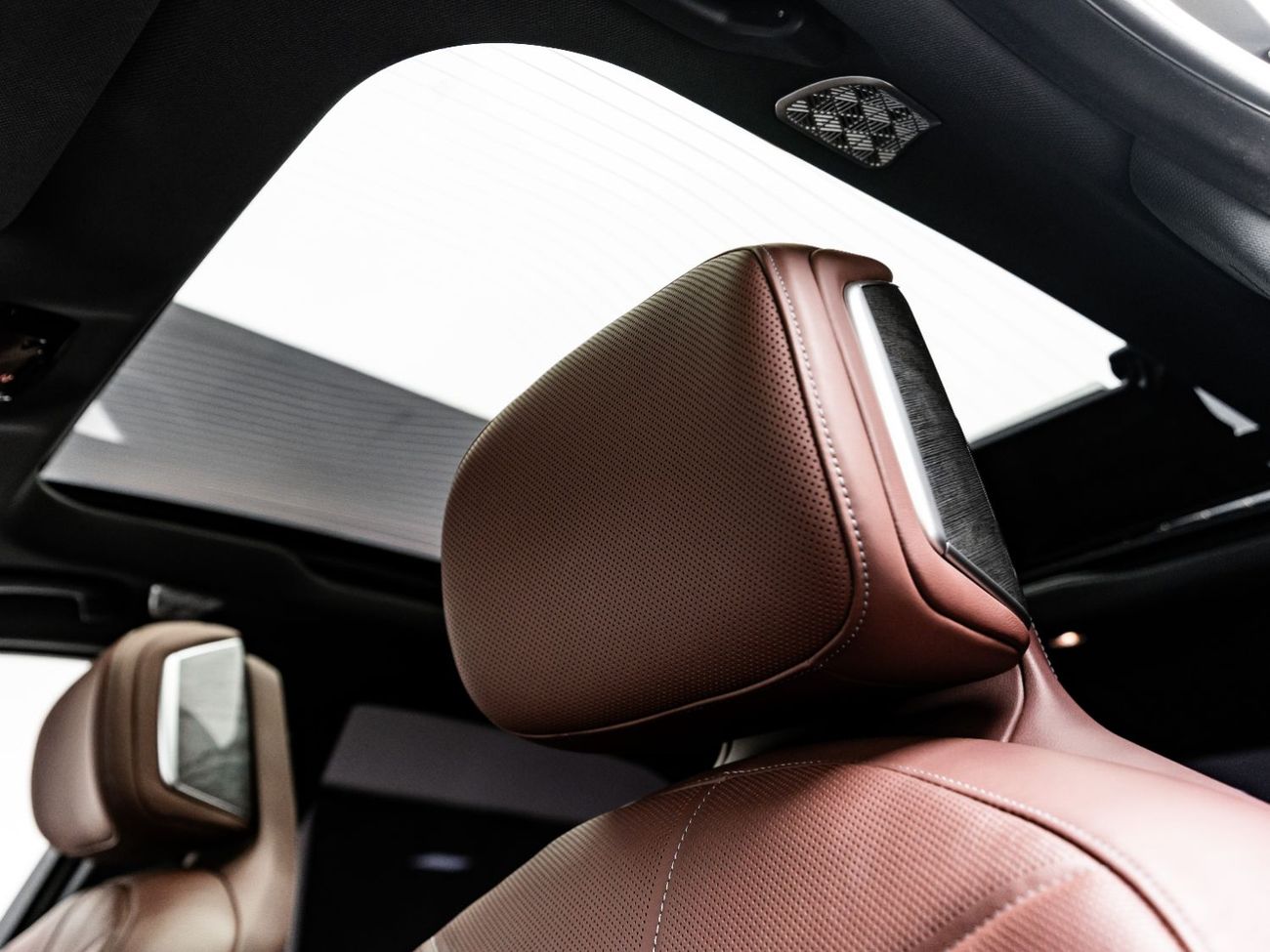 بي أم دبليو 740i 2023 BMW 740i, February 2028 BMW Warranty + Service Contract, Low KMs, GCC