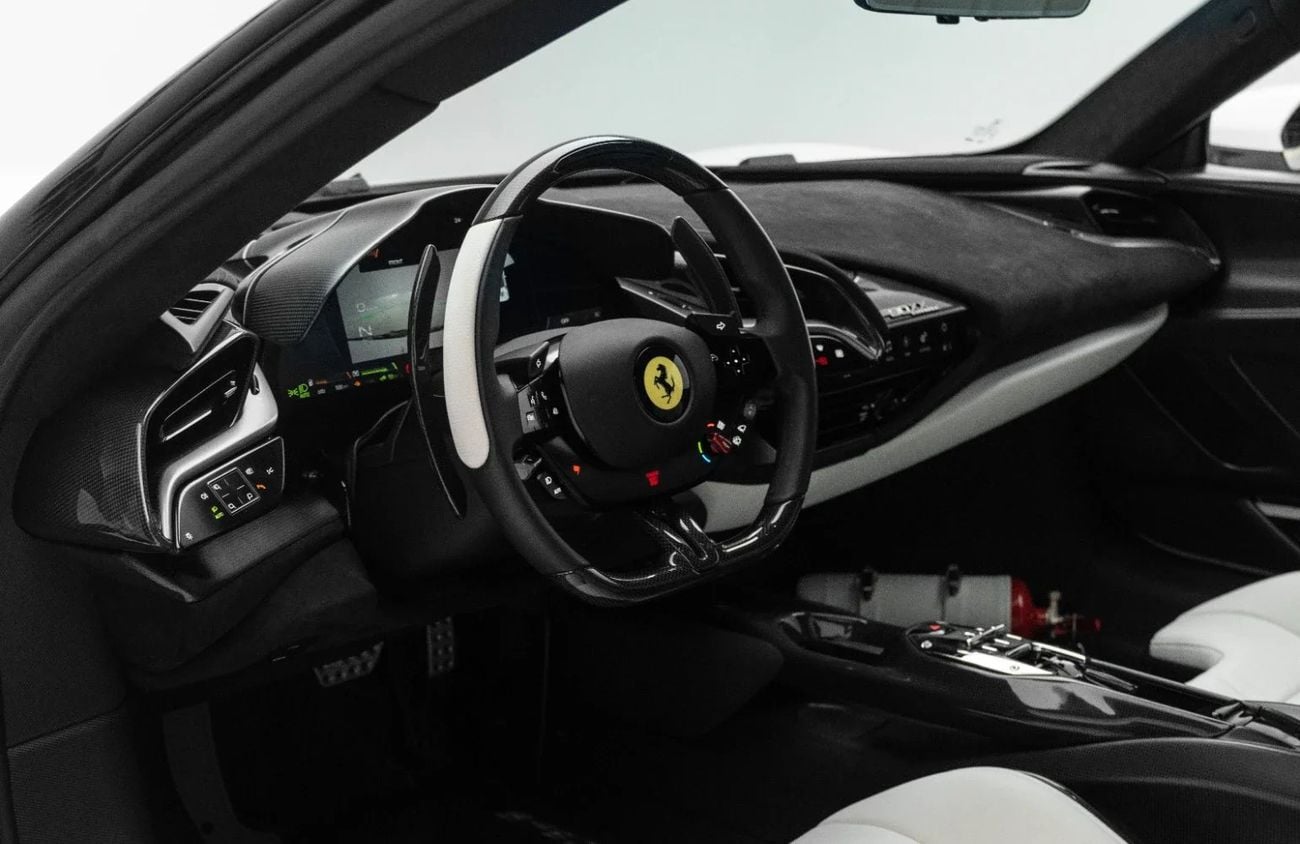 فيراري SF90 ستراديل سترادالي 4.0-liter twin-turbocharged V8 engine + 3 electric motors | Warranty