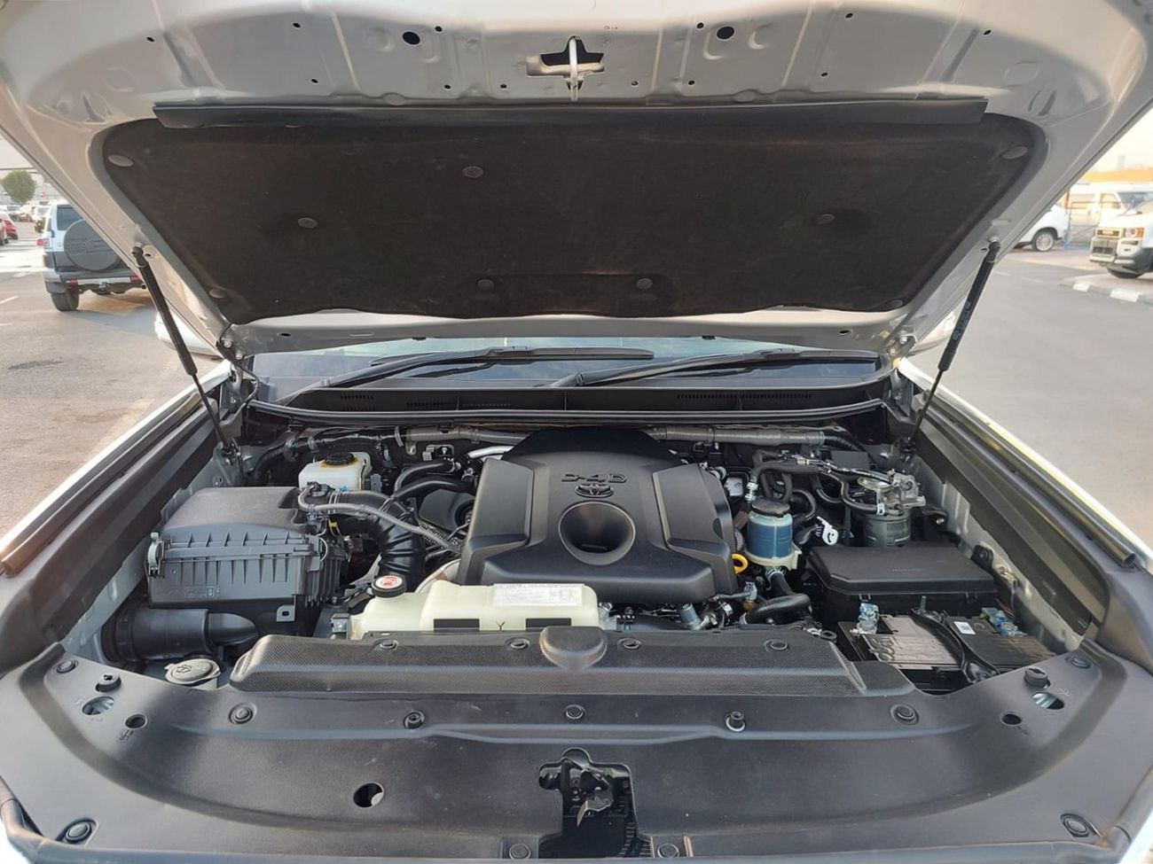 تويوتا لاند كروزر TOYOTA LAND CRUISER PRADO SUV RHD 2016 MODEL 2.8 L DIESEL AUTOMATIC(PM43662)