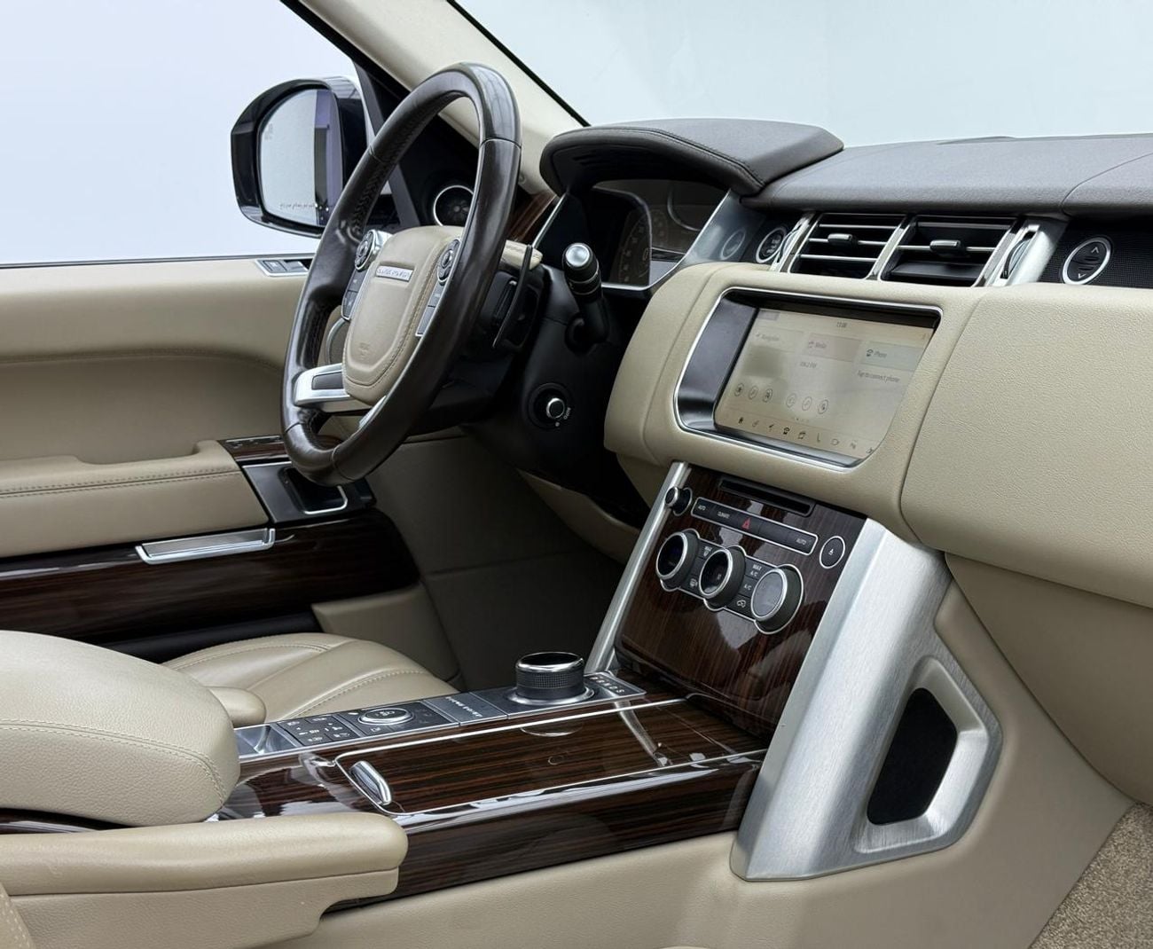 لاند روفر رينج روفر 2017 Range Rover Vogue HSE, Range Rover Full Service History, Excellent Condition, GCC