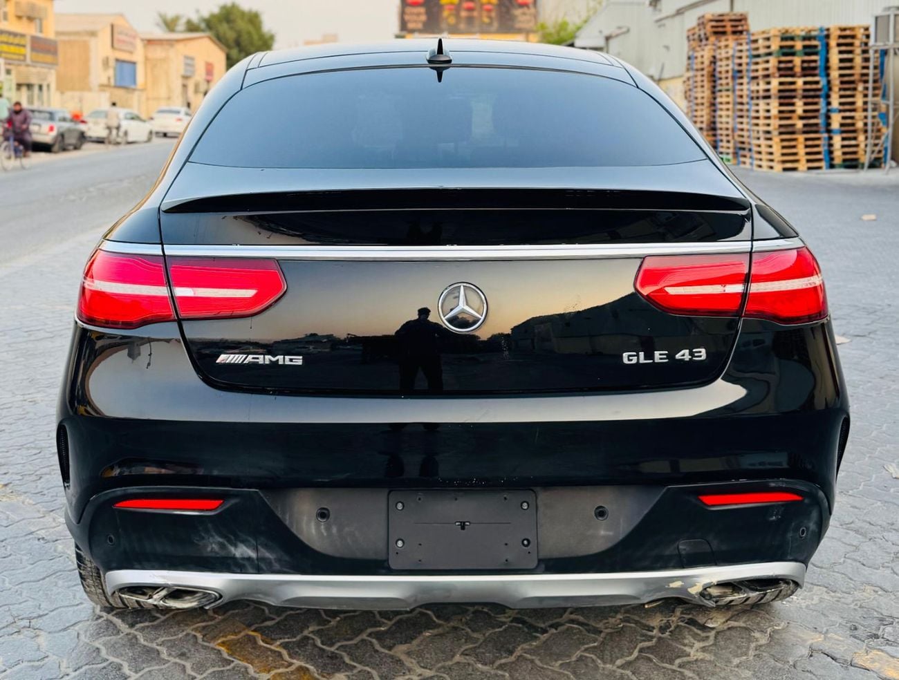 مرسيدس بنز GLE 43 AMG STD