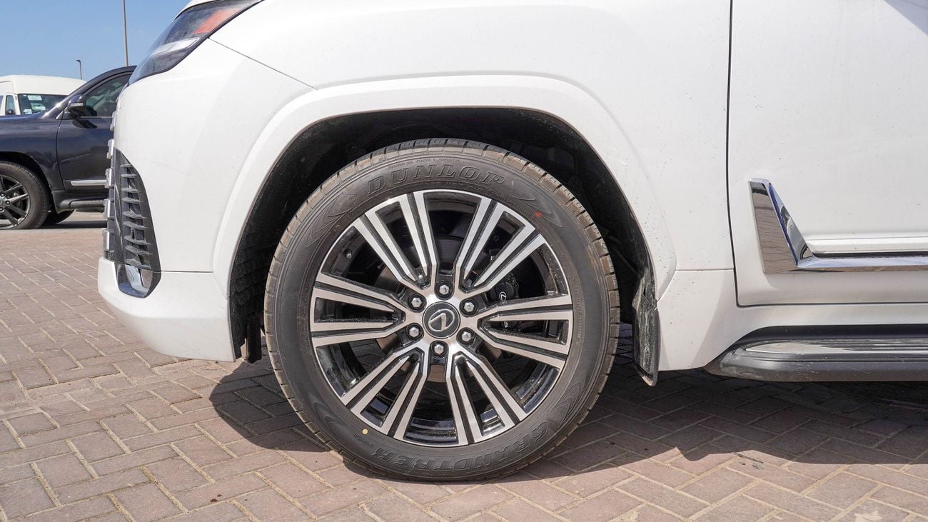 لكزس LX 600 3.5L V6