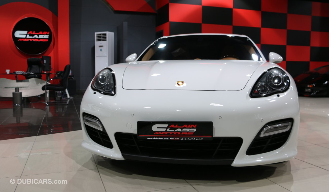 Porsche Panamera GTS