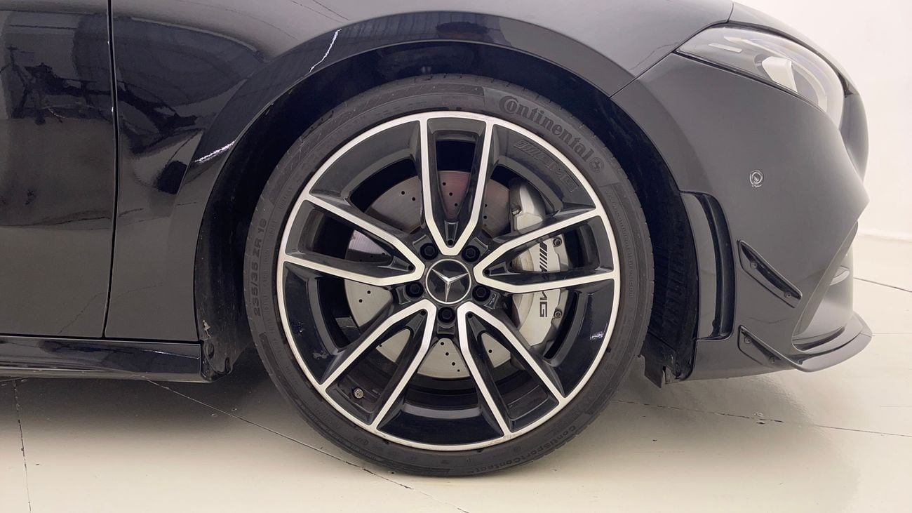 مرسيدس بنز A 35 AMG STD 2 | بدون دفعة مقدمة | اختبار القيادة في المنزل