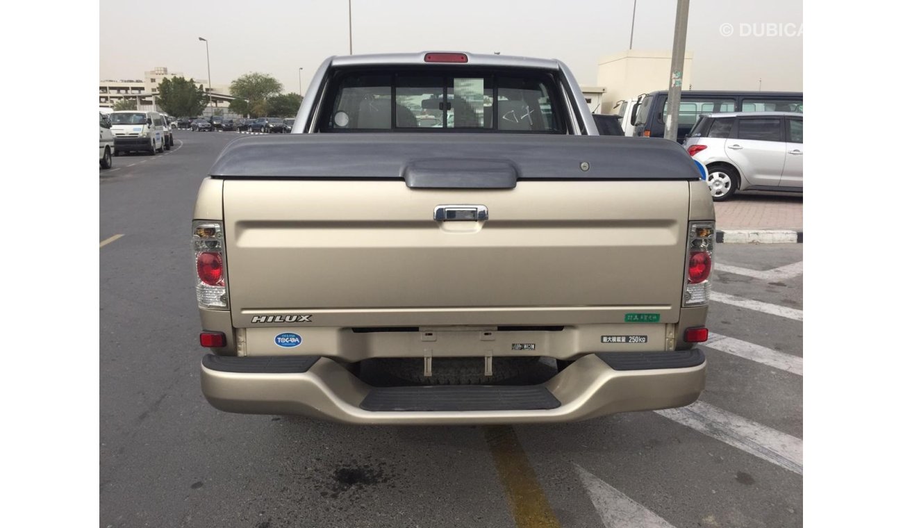 Toyota Hilux Pickup (Double cabin)