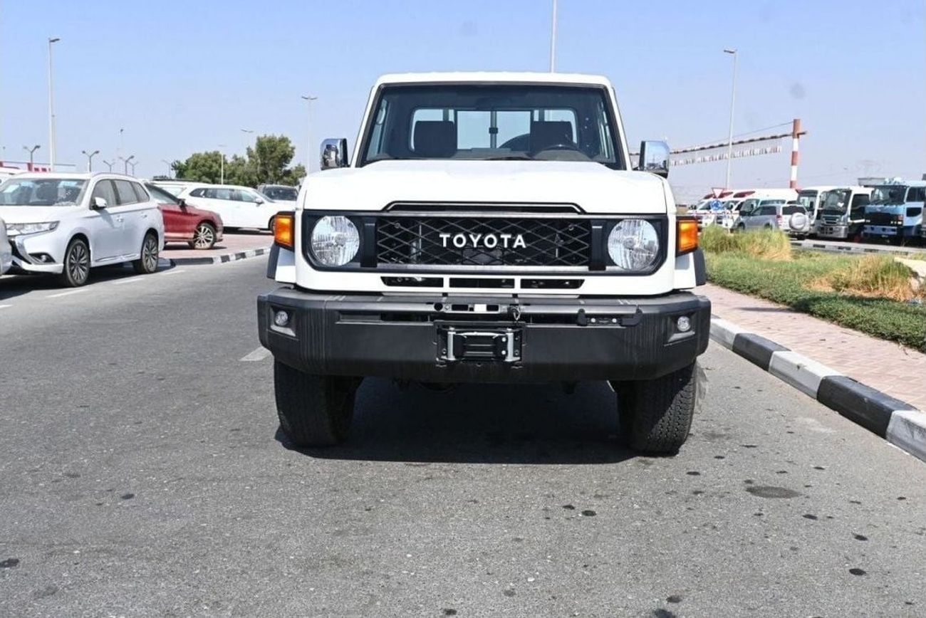 Toyota Land Cruiser Pick Up TOYOTA LAND CRUISER LC79 S/C MODEL 2024 GCC 4.0L